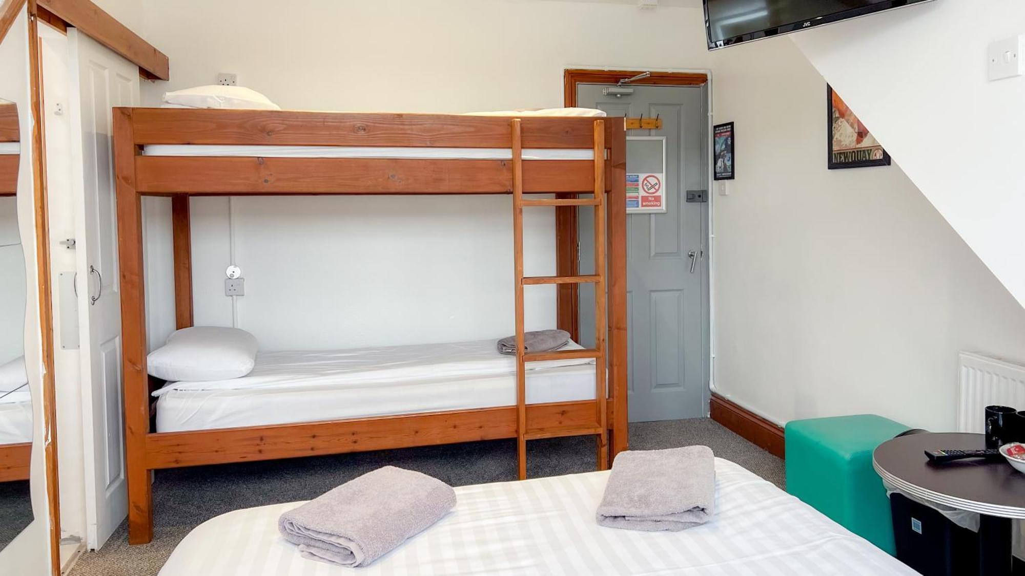 Hotel Blue Reef New Quay